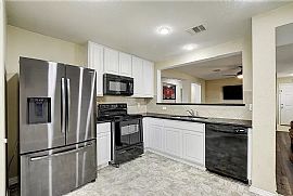 215 Rummel Dr, kyle in Kyle, TX (Photo 4 of 7)