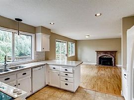 14706 Sw Pinot Ct, Portland, Or 97224 : Nice House For Rent in Portland, OR (Photo 5 of 9)