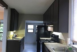 715 Sw 11th St, Corvallis, Or 97333 : Unique 3 Bedroom House  in Corvallis, OR (Photo 5 of 6)