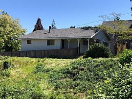 1222 Eugene St, Hood River, Or 97031 . Simple House For Rent in Hood River, OR (Photo 2 of 10)