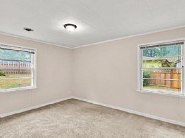 4216 Se River Dr, Milwaukie, Or 97267 . Cool 2 Bedroom House  in Milwaukie, OR (Photo 12 of 12)