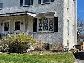 1004 E Pleasant St, Glenside, Pa 19038 . Peaceful House in Glenside, PA