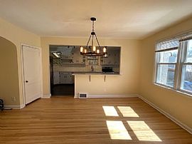 1004 E Pleasant St, Glenside, Pa 19038 . Peaceful House in Glenside, PA (Photo 10 of 12)