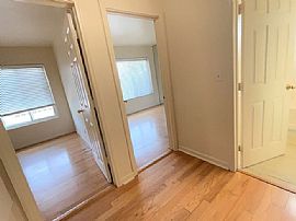  Beautiful 2 Bedroom 1 Bath Home For Rent  in San Diego, CA