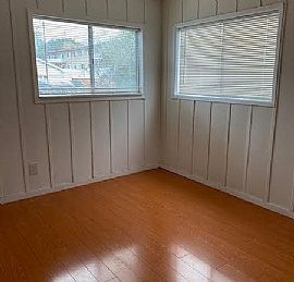 Beautiful 3 Bedroom 1 Bath Home For Rent  in Mountain View, CA (Photo 4 of 5)