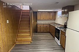 62 Blackstone St, Cumberland, Ri 02864 . Charming House in Cumberland, RI (Photo 7 of 8)