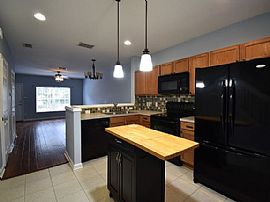 1630 Stockton Dr, Sanford, Fl 32771 in Sanford, FL (Photo 5 of 12)