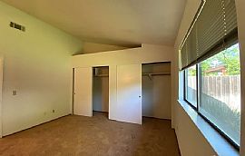 Cute 3 Bedroom 2 Bath Home For Rent in Elk Grove, CA (Photo 5 of 6)