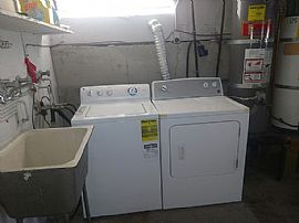 Amazing 2 Bedroom 1 Bath Home For Rent  in San Bruno, CA (Photo 4 of 5)