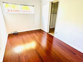 Spectacular 3 Bedroom 1 Bath Home For Rent  in Santa Clara, CA (Photo 6 of 6)