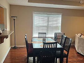 221 Primrose Dr, Dothan, Al 36303 in Dothan, AL (Photo 6 of 12)