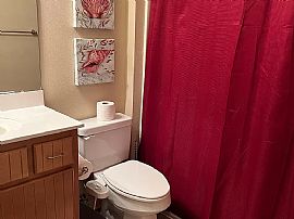 221 Primrose Dr, Dothan, Al 36303 in Dothan, AL (Photo 7 of 12)