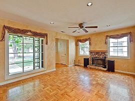 Beautiful and Spacious 3 Bedroom 1 Bath Home For Rent  in San Jose, CA (Photo 2 of 5)