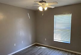 2720 Soaring Hawk Dr, Fort Myers, Fl 33905 in Fort Myers, FL (Photo 8 of 12)