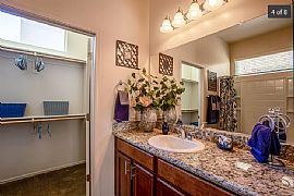 1000 W River Rd, Tucson, Az 85704 Beautiful Home in Tucson, AZ (Photo 4 of 8)