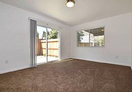 Beautiful 4 Bedroom 2 Bath Home For Rent  in Fresno, CA (Photo 2 of 5)