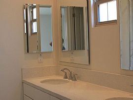 Amazing 3 Bedroom 2.5 Home Available For Rent in Irvine, CA (Photo 3 of 6)