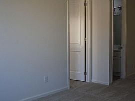 Amazing 3 Bedroom 2.5 Home Available For Rent in Irvine, CA (Photo 6 of 6)