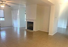 Beautiful 4 Bedroom 2.5 Bath Home For Rent  in Bakersfield, CA (Photo 2 of 6)