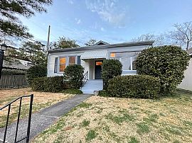 924 Shades Rd, Homewood, Al 35209 in Homewood, AL (Photo 4 of 5)