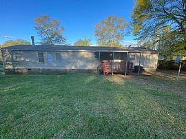 4921 Old Augusta Rd, Greenville, Sc 29605 . Lovely House in Greenville, SC (Photo 2 of 11)