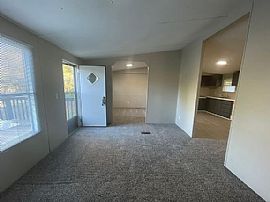 4921 Old Augusta Rd, Greenville, Sc 29605 . Lovely House in Greenville, SC (Photo 4 of 11)