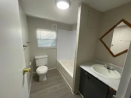 4921 Old Augusta Rd, Greenville, Sc 29605 . Lovely House in Greenville, SC (Photo 8 of 11)