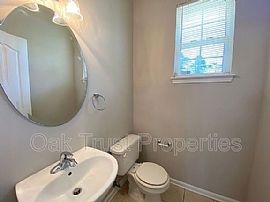 132 Education Blvd, Ladson, Sc 29456 . Excellent 3 Bed House in College Park, SC (Photo 7 of 11)