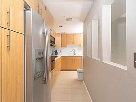 Spectacular 2 Bedroom 2 Bath Home For Rent  in Palm Springs, CA (Photo 2 of 6)