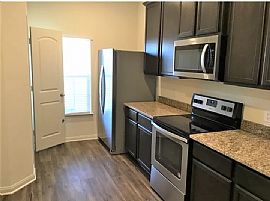 2608 Rahn Blvd, bellevue, Ne 68123. Charming 3bedrooms  in Bellevue, NE (Photo 10 of 10)