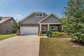 149 Robin St, Calera, Al 35040 in Calera, AL