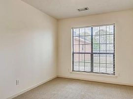 105 Bryan St, Prattville, Al 36066 in Prattville, AL (Photo 11 of 12)