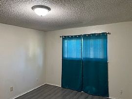 Beautiful 3 Bedroom 2 Bath Home For Rent  in Modesto, CA (Photo 2 of 7)