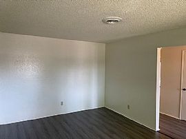 Beautiful 3 Bedroom 2 Bath Home For Rent  in Modesto, CA (Photo 5 of 7)
