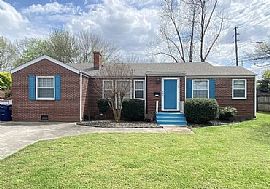 1000 Longwood Dr Se, Huntsville, Al 35801 in Huntsville, AL