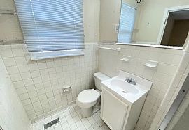 1000 Longwood Dr Se, Huntsville, Al 35801 in Huntsville, AL (Photo 9 of 12)