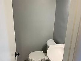 2012 College St Se, Decatur, Al 35601 in Decatur, AL (Photo 11 of 12)