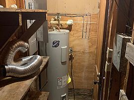 2012 College St Se, Decatur, Al 35601 in Decatur, AL (Photo 4 of 12)