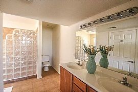 10189 E Kensington Dr, Tucson, Az 85748 in Tucson, AZ (Photo 5 of 9)