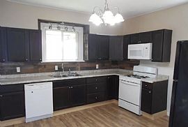 1010 24th St, Parkersburg, Wv 26101 in Parkersburg, WV (Photo 3 of 11)