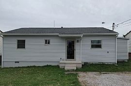 2304 Gihon Rd, Parkersburg, Wv 26101 in Parkersburg, WV