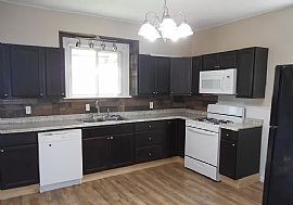 1010 24th St, Parkersburg, Wv 26101 in Parkersburg, WV (Photo 3 of 10)