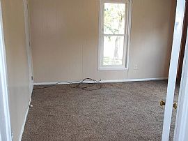 1010 24th St, Parkersburg, Wv 26101 in Parkersburg, WV (Photo 8 of 10)