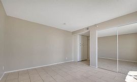 Newly Redesigned 1br Apartment in West Hollywood, CA (Photo 2 of 7)