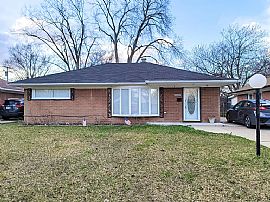 Charming 3 Bedroom Home in Inkster, MI