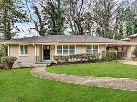  Charming 4 Bedroom Home in Decatur, GA