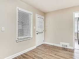  Charming 4 Bedroom Home in Decatur, GA (Photo 4 of 12)