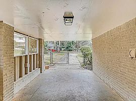  Charming 4 Bedroom Home in Decatur, GA (Photo 9 of 12)