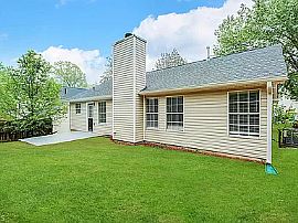  Charming 5 Bedroom Home in Atlanta, GA (Photo 12 of 12)