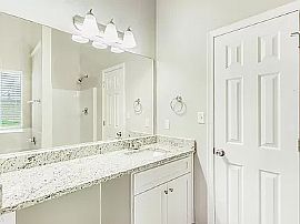  Charming 5 Bedroom Home in Atlanta, GA (Photo 5 of 12)